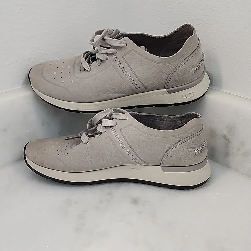 Ugg Womens Sneakers Adaleen Light Grey Cream Size 7